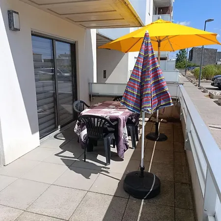 En Bord De Apartamento *